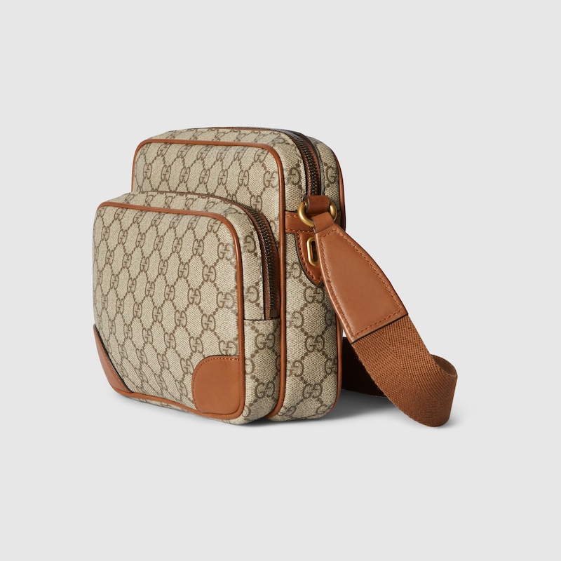 821160_FAED3_9786_002_078_0000_Light-GG-Emblem-medium-crossbody-bag.jpg